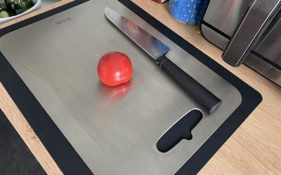 Er skjærebrett i titan bra?